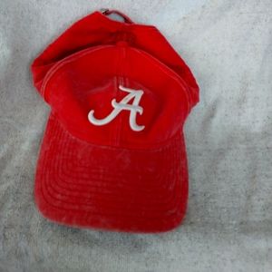 University of Alabama Baseball Cap Red  New Era 9twenty adjustable  Crimson Tide